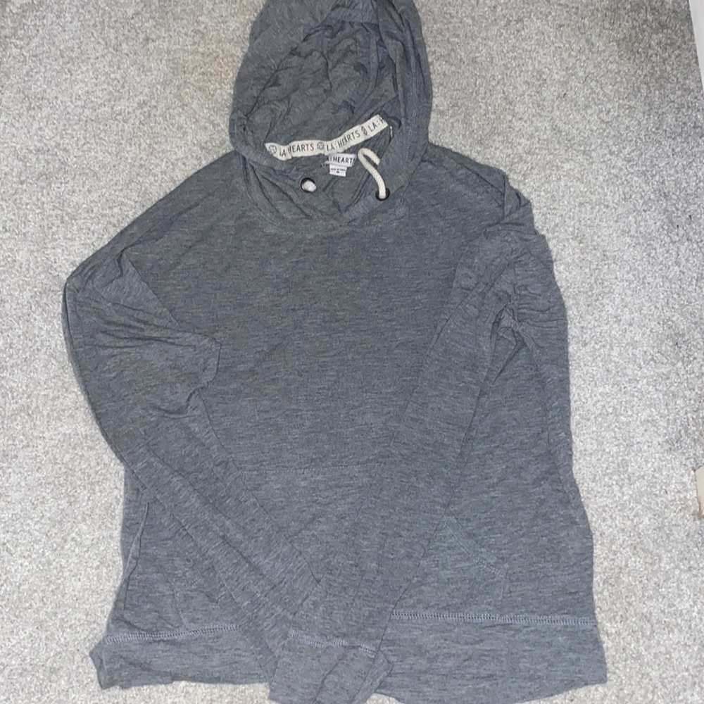 LA hearts sweatshirt